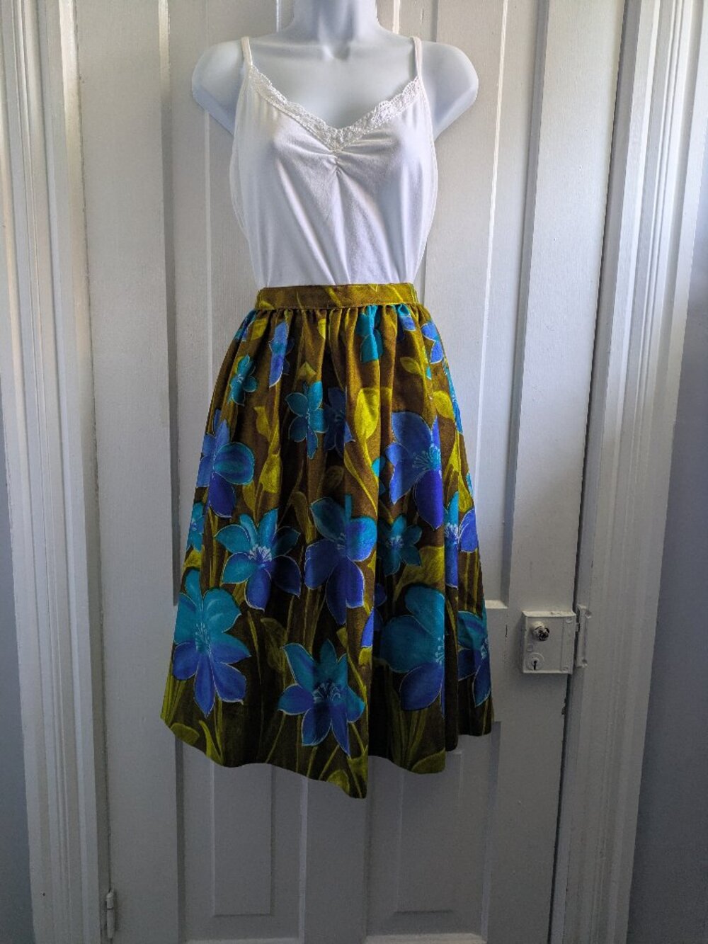 Vintage 60s/70s Floral Tropical Skirt Handmade Circle Skirt